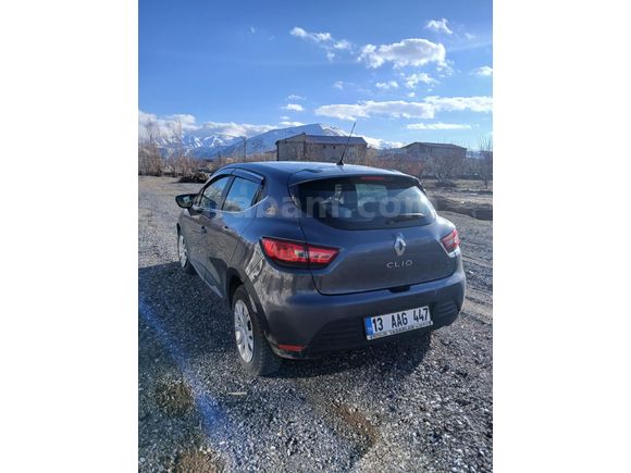 Sahibinden Renault Clio 0.9 TCe Touch 2020 Model