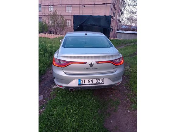Sahibinden Renault Megane 1.5 dCi Touch  2016 Model