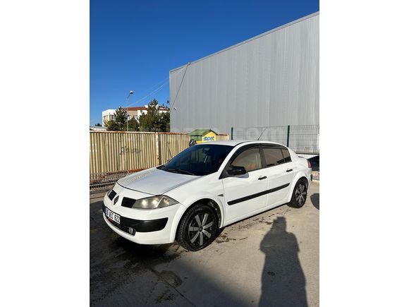 Sahibinden Renault Megane 1.6 Authentique 2004 Model