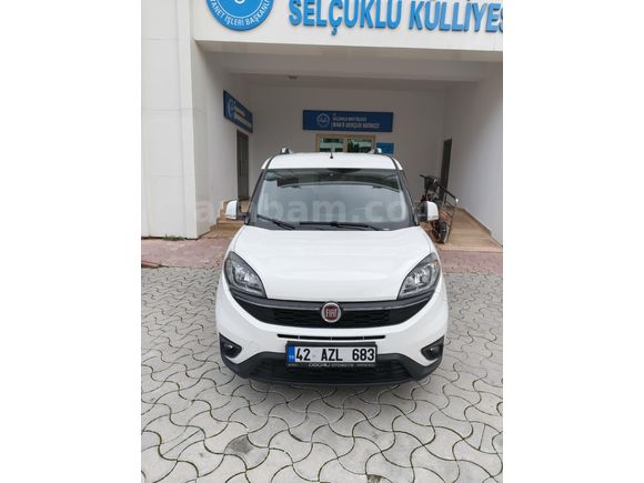 Sahibinden Fiat Doblo Combi 1.6 Multijet Safeline 2023 Model  51.000 km Beyaz