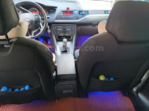Sahibinden Citroen C5 1.6 HDi Confort 2011 Model