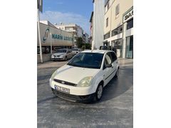 Sahibinden Ford Fiesta 1.4 TDCi Comfort 2004 Model