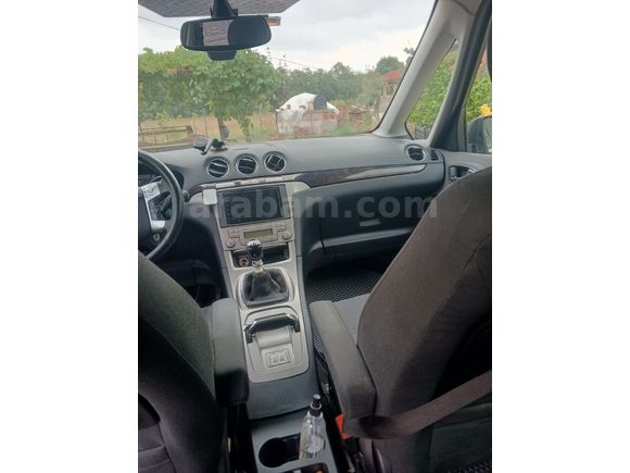 Sahibinden Ford Galaxy 2.0 TDCI Ghia 2007 Model
