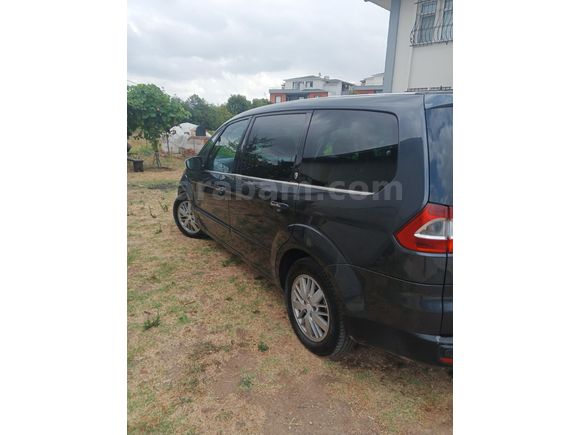Sahibinden Ford Galaxy 2.0 TDCI Ghia 2007 Model