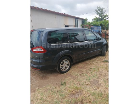 Sahibinden Ford Galaxy 2.0 TDCI Ghia 2007 Model