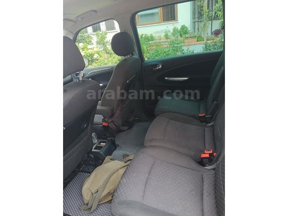 Sahibinden Ford Galaxy 2.0 TDCI Ghia 2007 Model