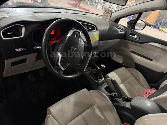 Sahibinden Citroen C4 1.6 VTI Confort 2011 Model 