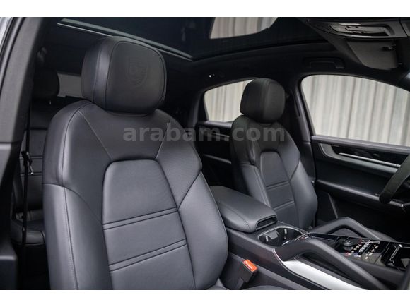 BAYİ 2025 CAYENNE COUPE 3.0  HEADUP_SOGUTMA_DİSTRONIC_HATASIZ