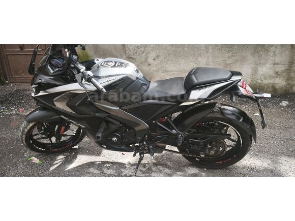 Sahibinden Bajaj Pulsar 200 RS