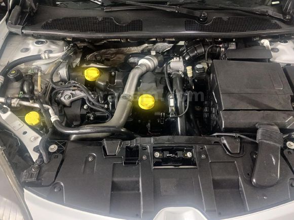Sahibinden Renault Megane 1.5 dCi Privilege 2011 Model