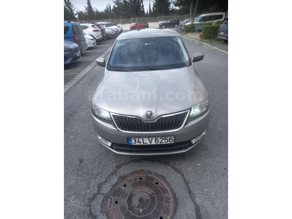 Sahibinden Skoda Rapid 1.6 TDI Elegance 2015 Model