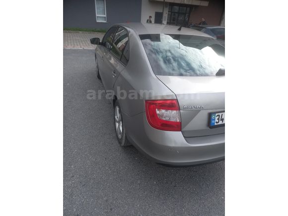 Sahibinden Skoda Rapid 1.6 TDI Elegance 2015 Model