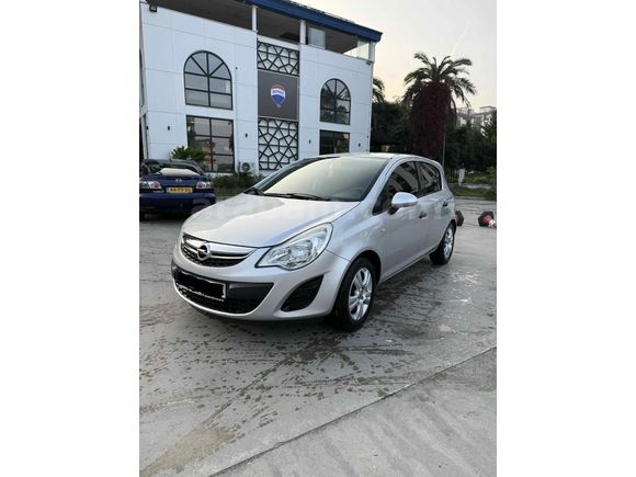 Değişensiz 2013 Opel Corsa 1.2 Twinport Essentia