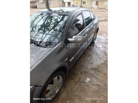 Sahibinden Renault Megane 1.6 Dynamique 2004 Model  260.000 km Gri (metalik)
