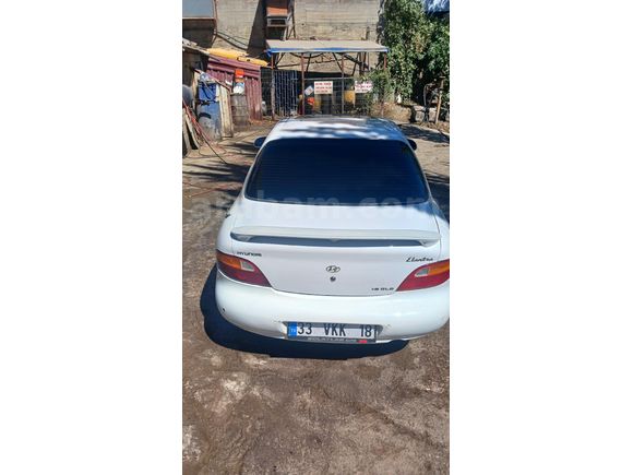 Sahibinden Hyundai Elantra 1.8 GLS 1996 Model