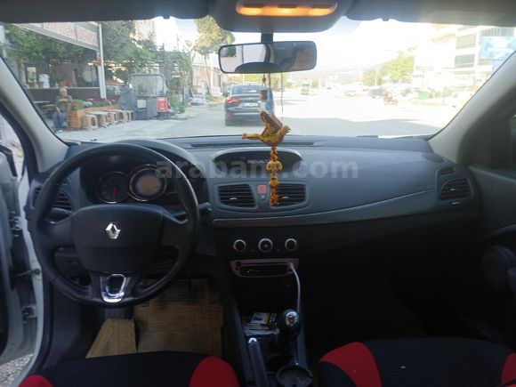 Sahibinden Renault Fluence 1.5 dCi Touch 2015 Model