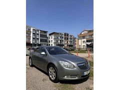 Opel Insignia 2.0 CDTI Edition 2011 Model 