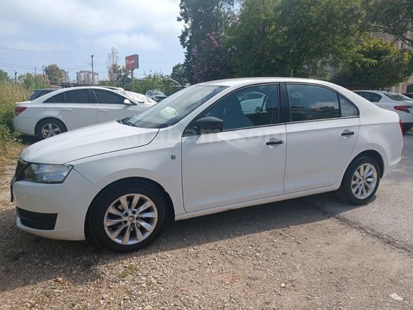 Sahibinden Skoda Rapid 1.2 Active 2013 Model  159.XXX KM