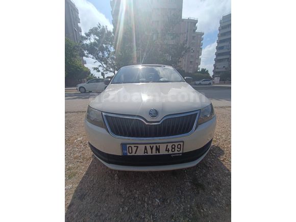 Sahibinden Skoda Rapid 1.2 Active 2013 Model  159.XXX KM