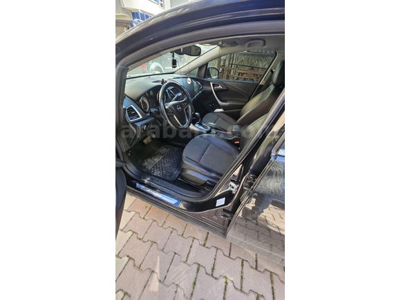 Sahibinden Opel Astra 1.4 T Cosmo 2012 Model