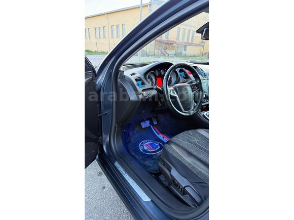 Sahibinden Opel Insignia 2.0 CDTI Cosmo 2010 Model 
