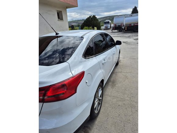 Sahibinden Ford Focus 1.6 TDCi Trend X 2015 Model