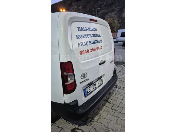 Sahibinden Toyota Proace City 1.5 D Dream 2022 Model