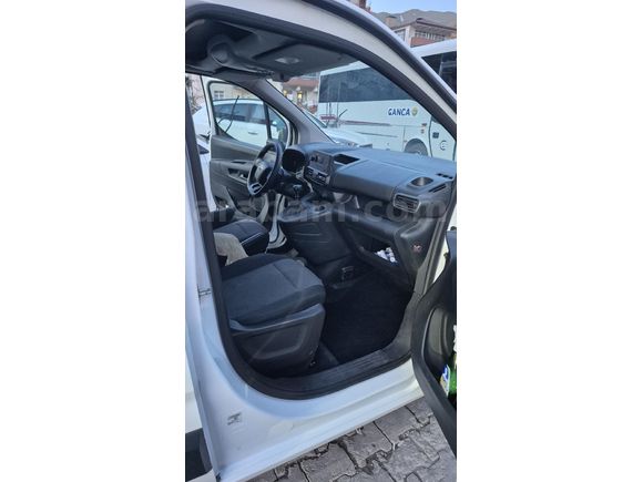 Sahibinden Toyota Proace City 1.5 D Dream 2022 Model