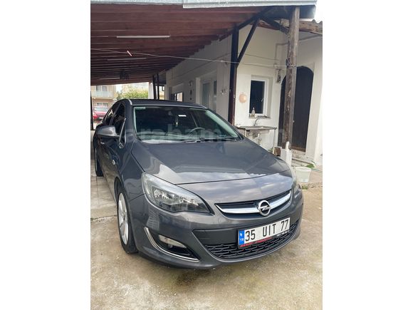 İLK SAHİBİNDEN SATILIK SUNROOFLU 1.6 DİZEL 136 HP