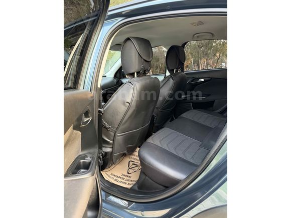 Sahibinden Fiat Egea 1.4 Fire Urban Plus 2024 Model 