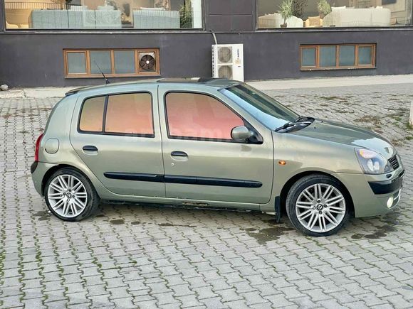 Sahibinden Renault Clio 1.6 Dynamique 2003 Model 