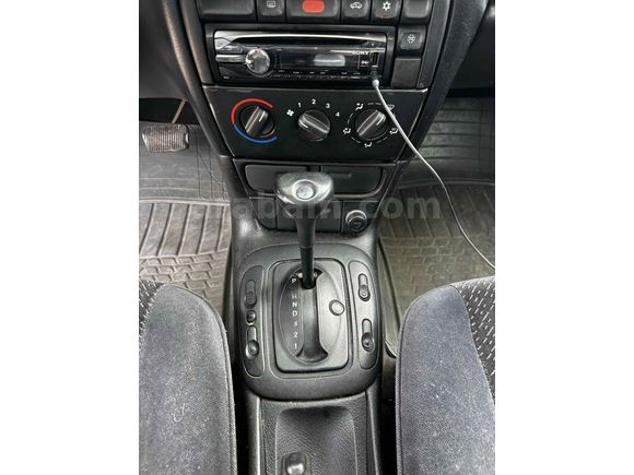 Sahibinden Opel Vectra 2.0 CD 1996 Model 
