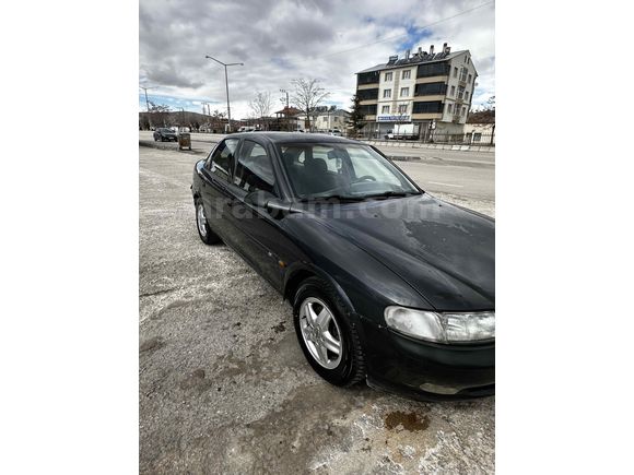 Sahibinden Opel Vectra 2.0 CD 1996 Model 