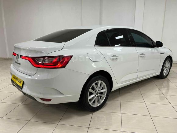  Renault Megane 1.5 dCi Touch 2018 Model Isparta
