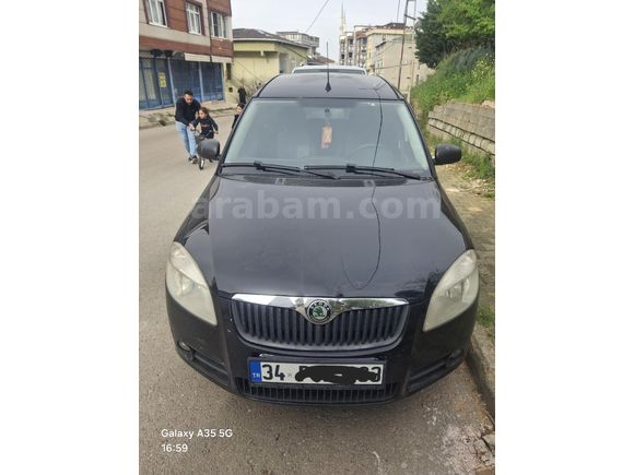 Sahibinden Skoda Roomster 1.2 Style 2009 Model