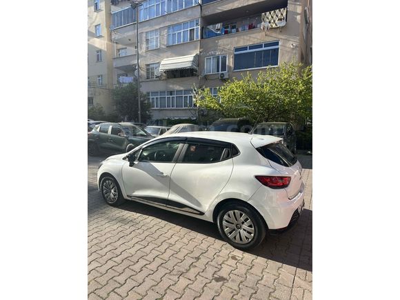 Sahibinden  Sorunsuz Renault Clio 1.5 dCi Joy 2014 Model