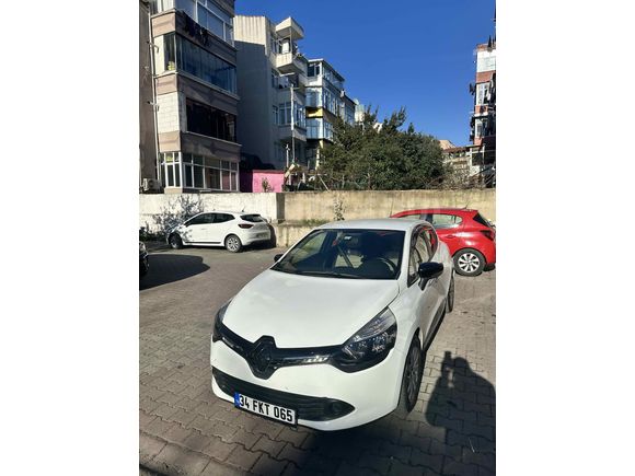 Sahibinden  Sorunsuz Renault Clio 1.5 dCi Joy 2014 Model