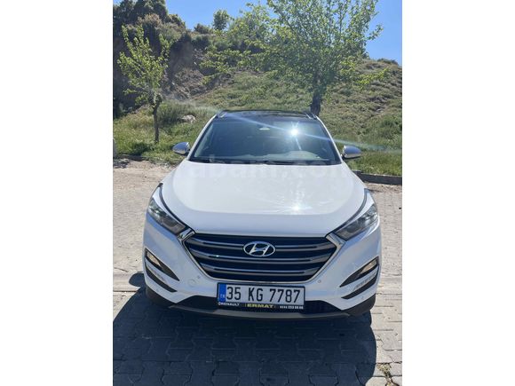 Sahibinden Hyundai Tucson 1.6 GDi Elite Plus 2016 Model İzmir 165.000 km Beyaz