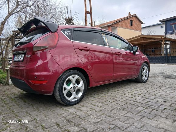 Sahibinden Ford Fiesta 1.4 TDCi Titanium 2011 Model