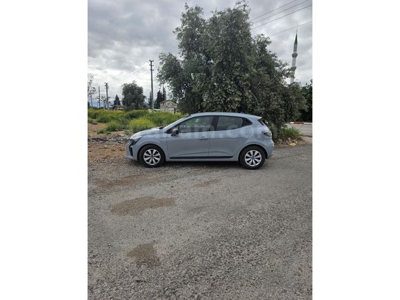 Sahibinden Renault Clio 1.0 TCe Equilibre 2024 Model