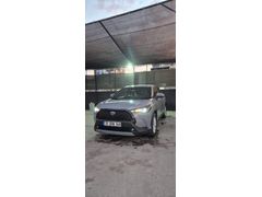 Sahibinden Toyota Corolla Cross 1.8 Hybrid Flame 2023 Model