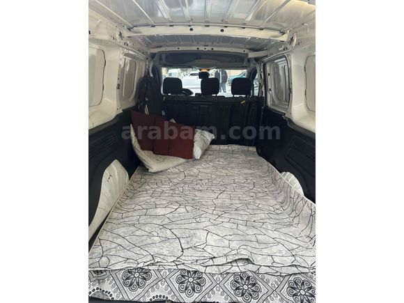 Sahibinden Peugeot Partner 1.5 BlueHDI Comfort 2021 Model 