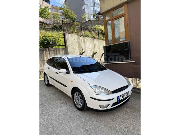 Sahibinden Ford Focus 1.6 Collection 2004 Model  213.000 km Beyaz