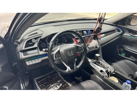 Sahibinden Honda Civic 1.5 i-VTEC Elegance 2020 Model 