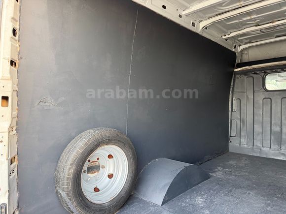AKTİF den2011 IVECO DAİLY 35C13 12m3 ÇİFT TEKER PANELVAN BOYASIZ