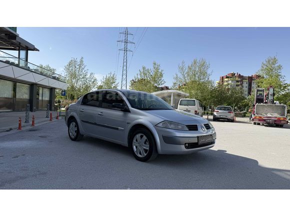 Sahibinden Renault Megane 1.5 dCi Dynamique 2005 Model 