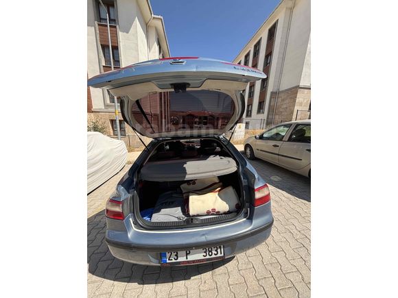 Sahibinden Renault Laguna 1.6 expression 2004 Model 