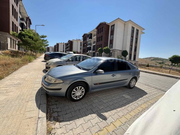 Sahibinden Renault Laguna 1.6 expression 2004 Model 