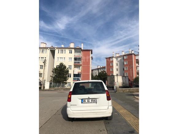 Sahibinden Mitsubishi Space Star 1.6 2005 Model Ankara
