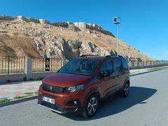 Sahibinden Peugeot Rifter 1.5 BlueHDI Plus GT Line 2019 Model  176.000 km Kahverengi